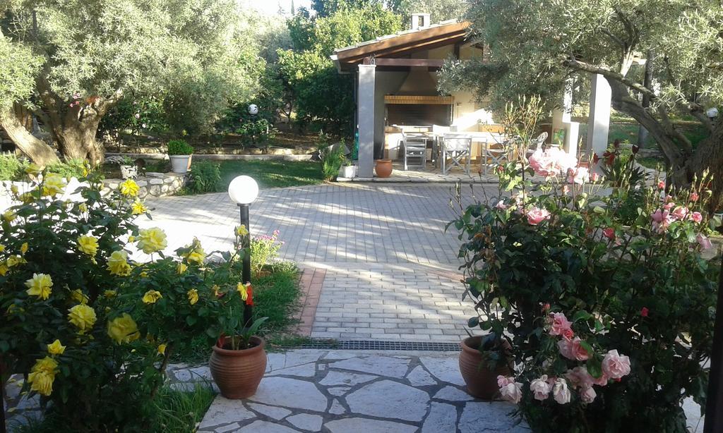 Danai Apartment Tsoukaladhes Exterior photo